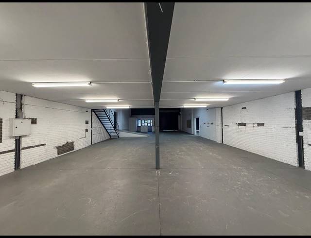 375M² WAREHOUSE TO LET IN BARBEQUE DOWNS